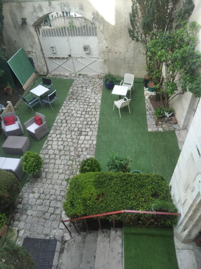 Aparthotel Le Logis De Saint Cyr Issoudun Zewnętrze zdjęcie