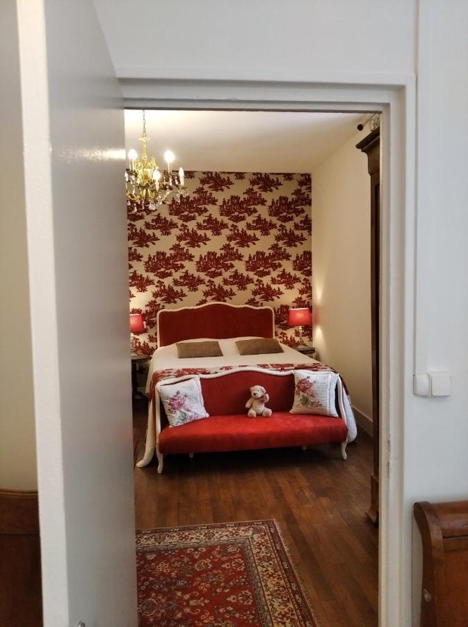 Aparthotel Le Logis De Saint Cyr Issoudun Zewnętrze zdjęcie