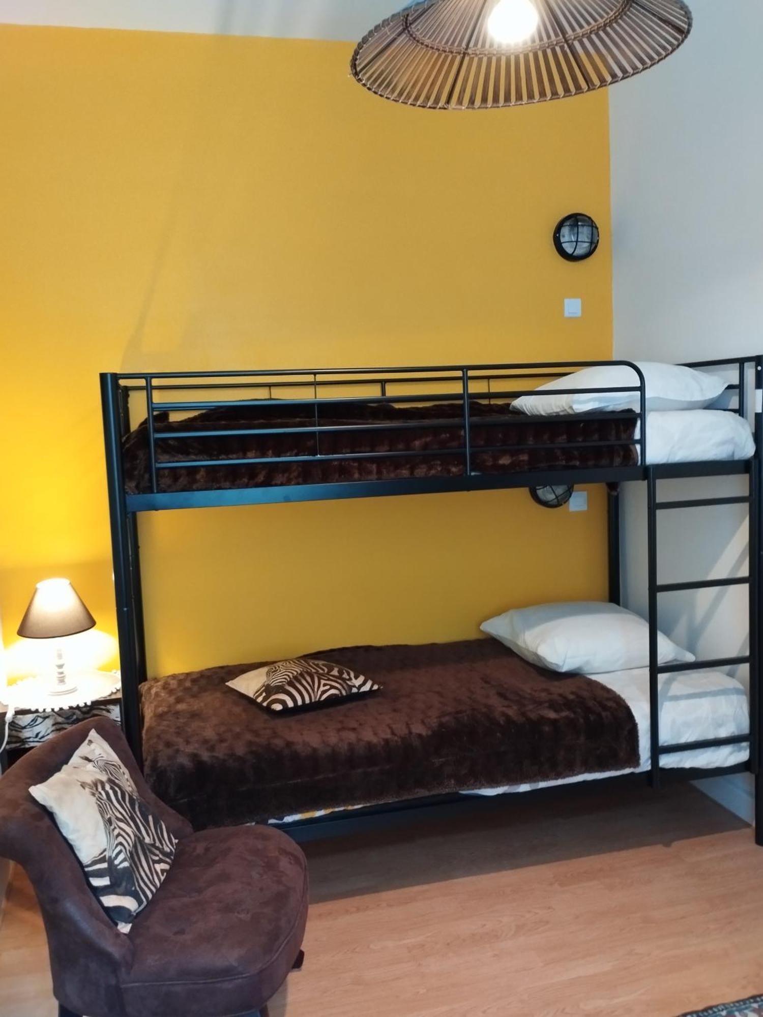 Aparthotel Le Logis De Saint Cyr Issoudun Zewnętrze zdjęcie
